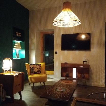 Thuir/Appartement Avec Loggia Privative Bagian luar foto