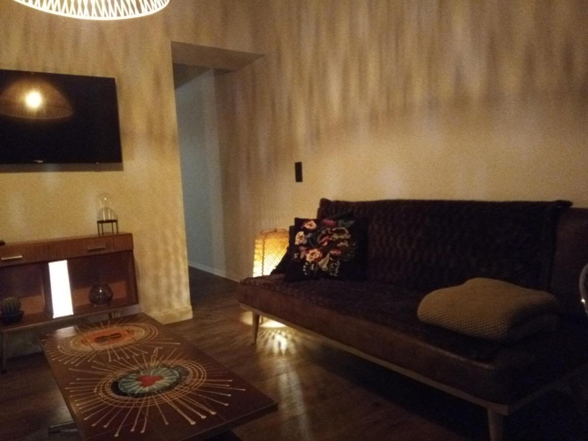 Thuir/Appartement Avec Loggia Privative Bagian luar foto