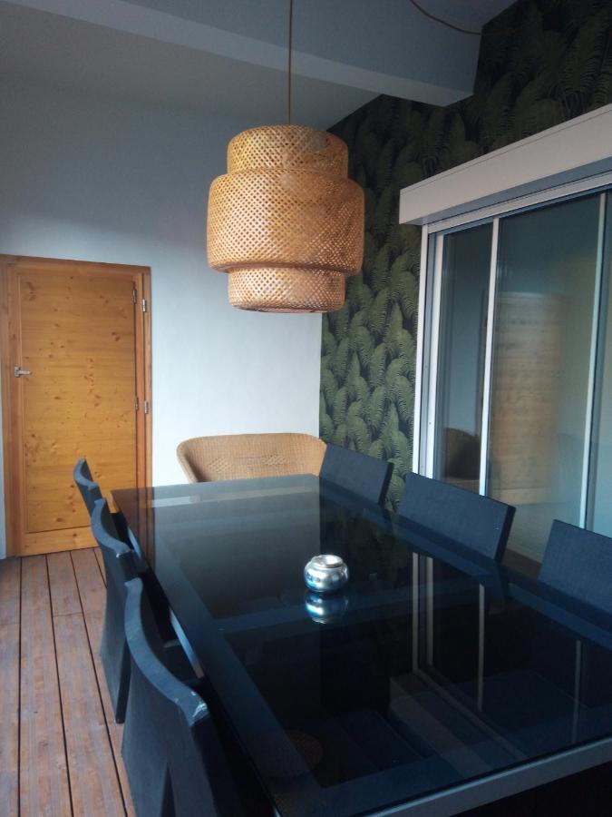 Thuir/Appartement Avec Loggia Privative Bagian luar foto