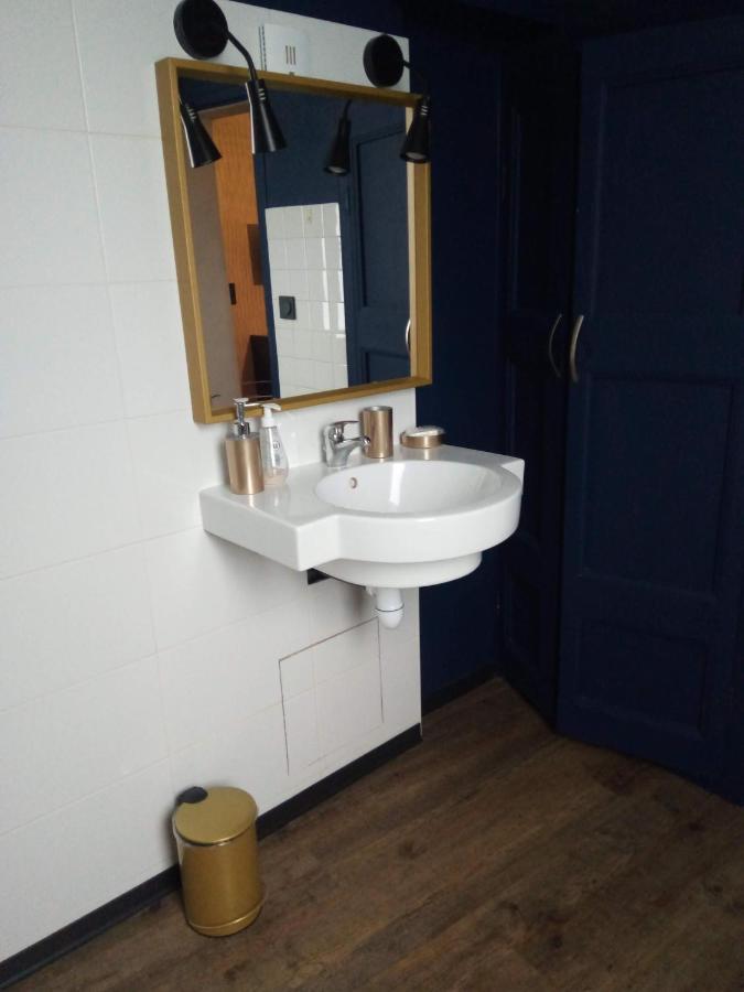 Thuir/Appartement Avec Loggia Privative Bagian luar foto